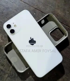 Photo - Apple iPhone 12 128 GB White