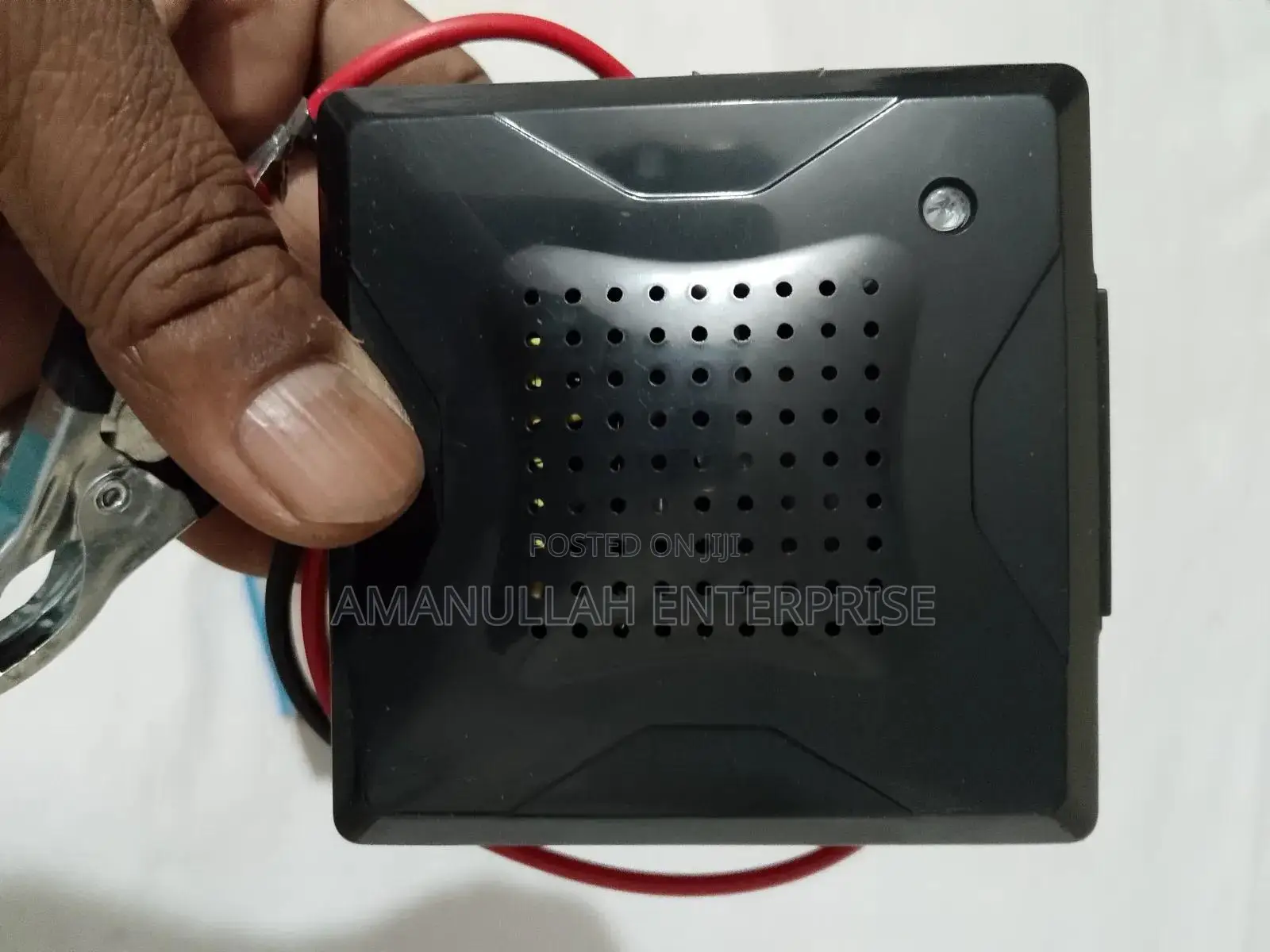 180w Dc to Ac Power Inverter.