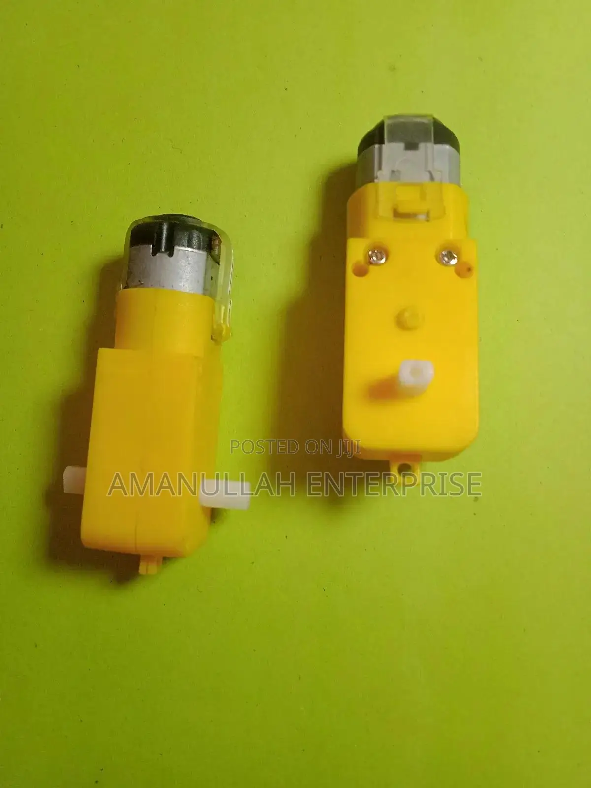 Dc Gear Motor, Which Is a Combination of a Standard Dc Motor