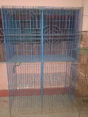 24 by 24 cage 8 compartments good condition