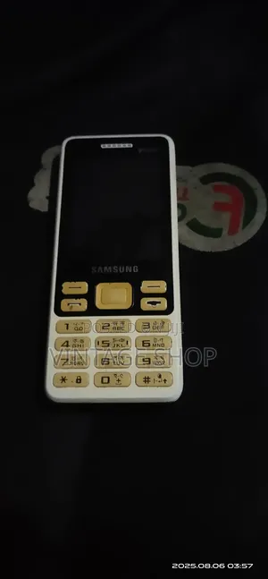 Photo - Samsung Metro 360 White