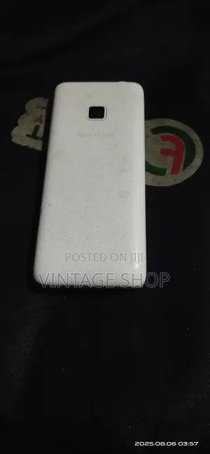 Samsung Metro 360 White