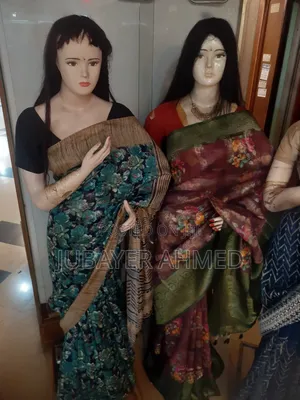 Photo - Showroom Display Ladies Doll