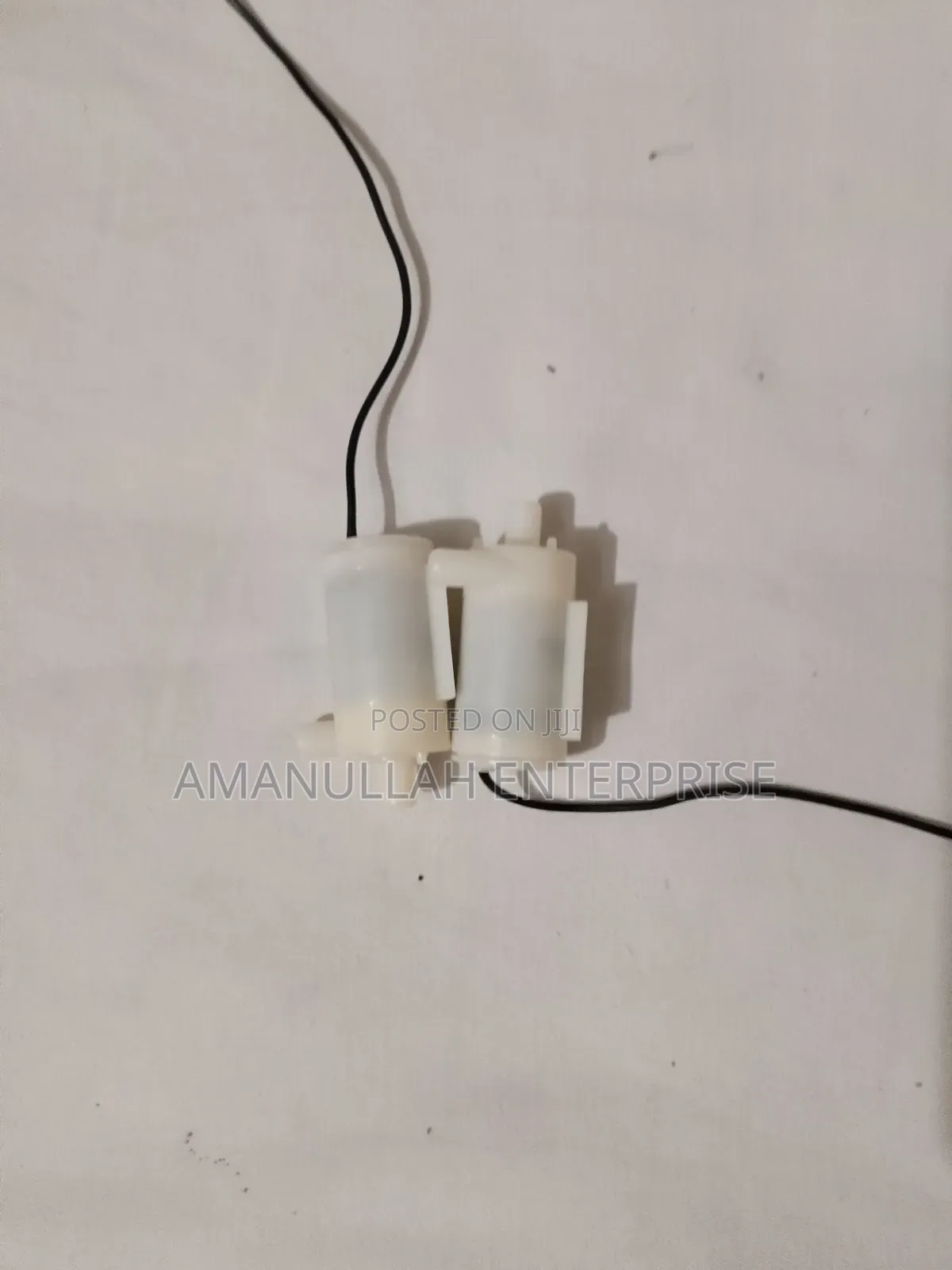 Mini Submersible Water Pump, Designed to Be Fully Submerged.