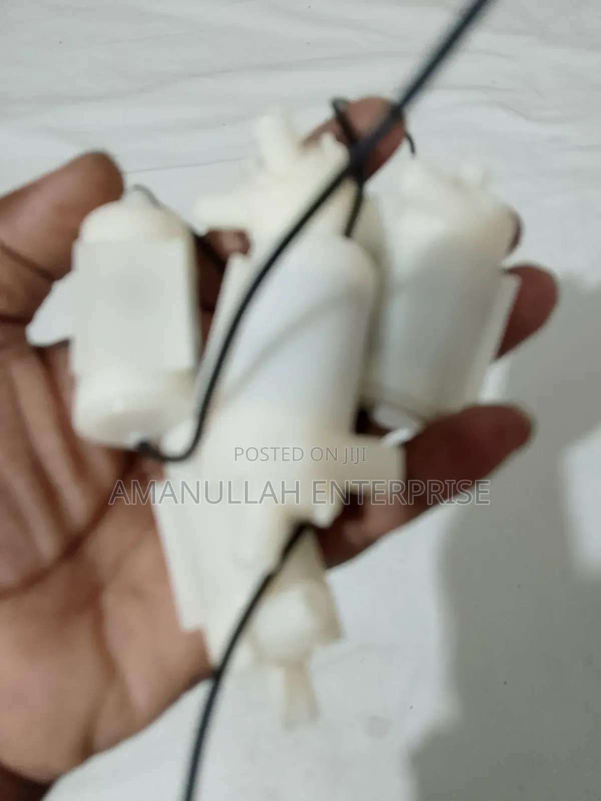 Mini Submersible Water Pump, Designed to Be Fully Submerged.