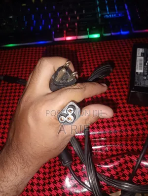 এইচপি এলিট বুক ৬৫ ওয়াট এর চারজার