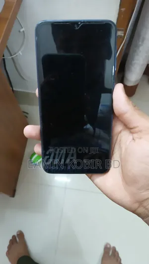 Samsung A10 32 GB Blue