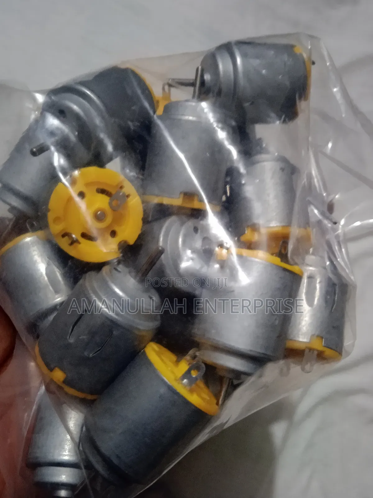 Dc 3v to 4 v Motor for Diy Projects