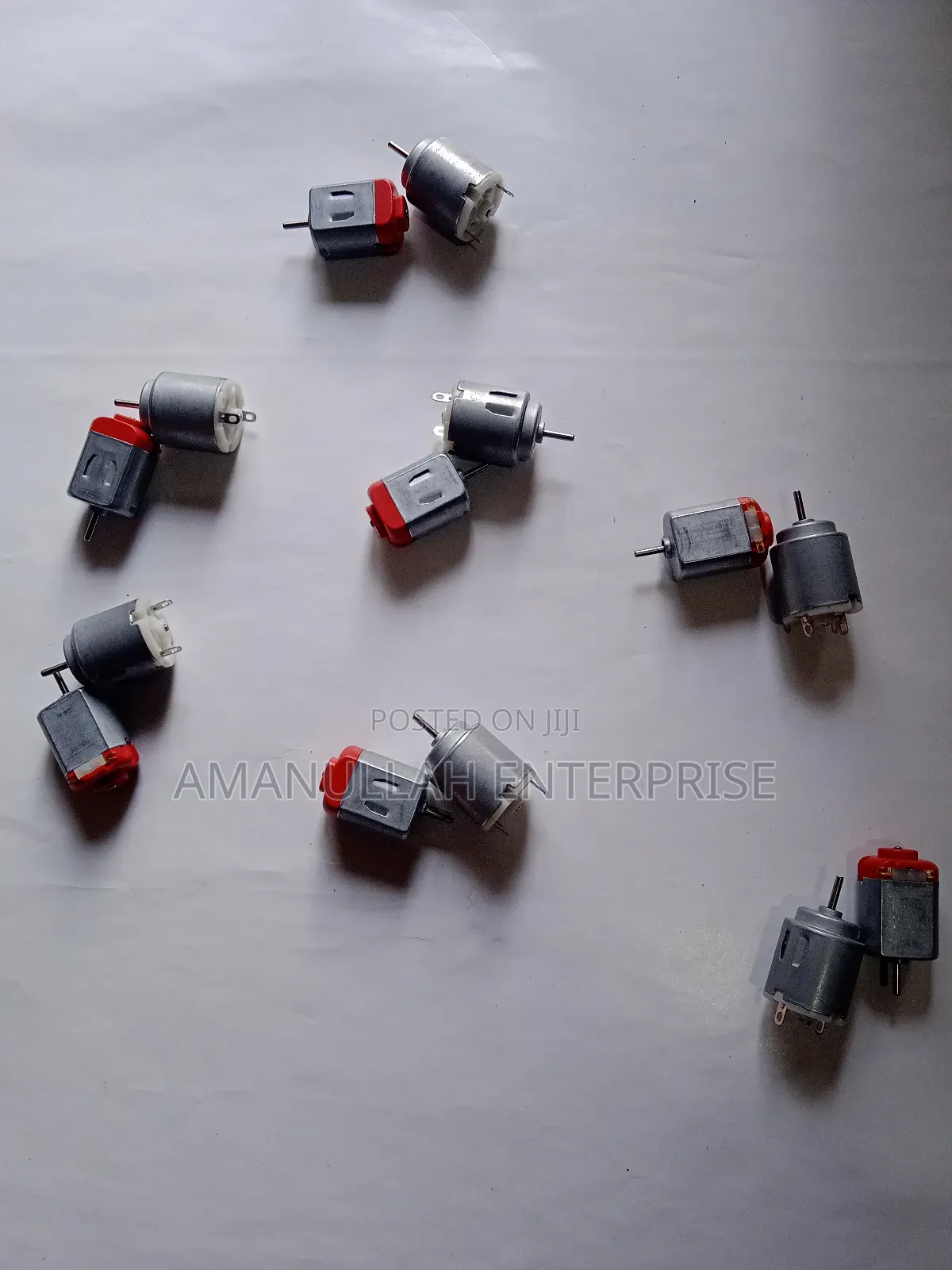 Dc 3v to 4 v Motor for Diy Projects