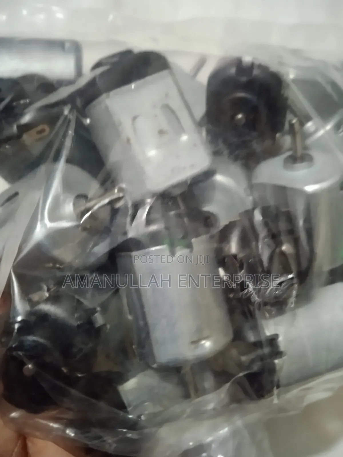 Dc 3v to 4 v Motor for Diy Projects