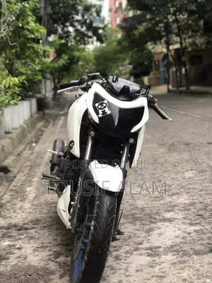 Photo - TVS Apache 160 4V 2019 Red