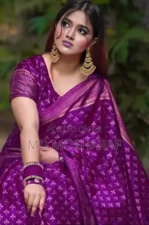 Japani Silk Sharee With Blouse Piece