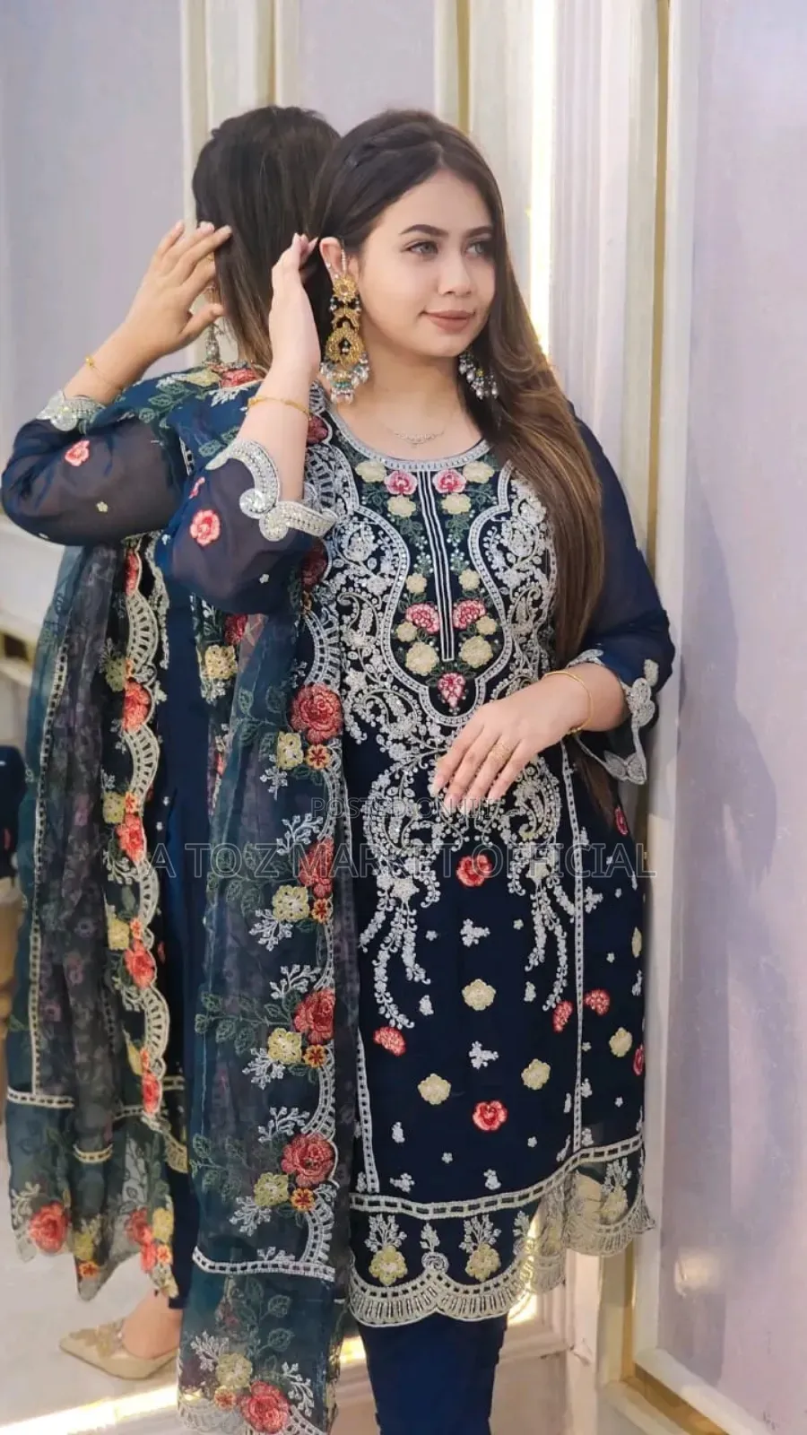 Pakistani Design 4-Piece Sada Bahar Tissue Set