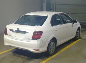 Toyota Axio 1.5 Hybrid 2WD 2020 White