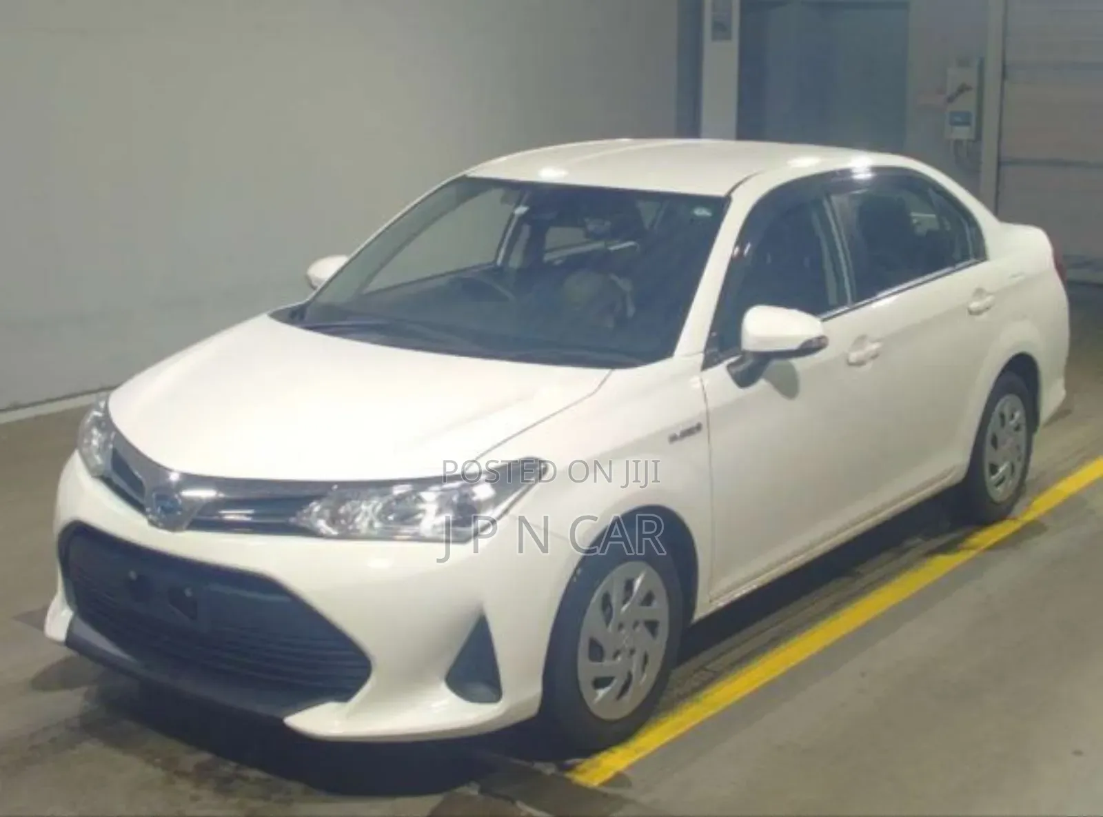 Toyota Axio 1.5 Hybrid 2WD 2020 White