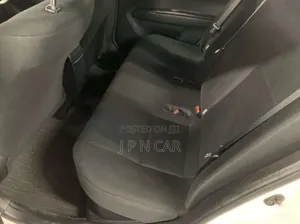 Toyota Axio 1.5 Hybrid 2WD 2020 White