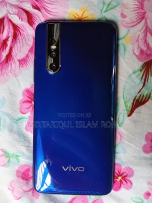 Photo - Vivo V15 Pro 128 GB Blue