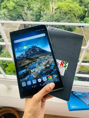Photo - Lenovo Tab 4 8 16 GB