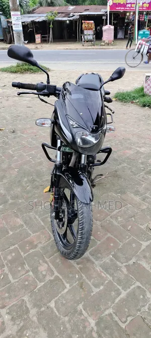 Photo - Bajaj Pulsar 150 2019 Black