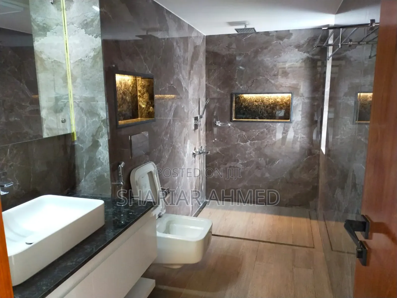 4bdrm Apartment in Gulshan for rent