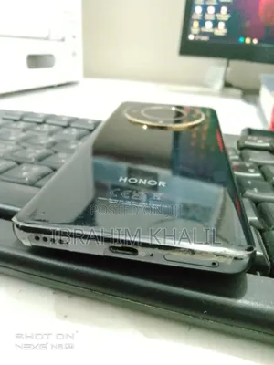 Photo - Honor X9b 5G 256 GB Black