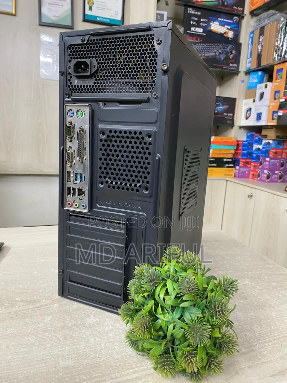 DDR-4 Pc Intel Core I3 ( 7th Gen)_ram 8gb_ssd 240gb