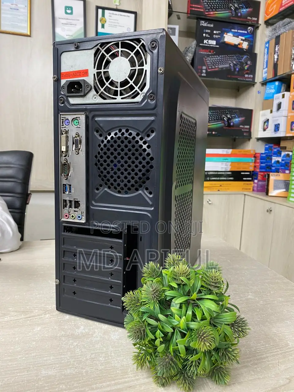 Pc Intel Core I3 ( 4th Gen)_ram 4gb_ssd 120gb