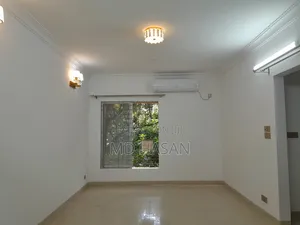 3bdrm Apartment in Semi Furnished for rent