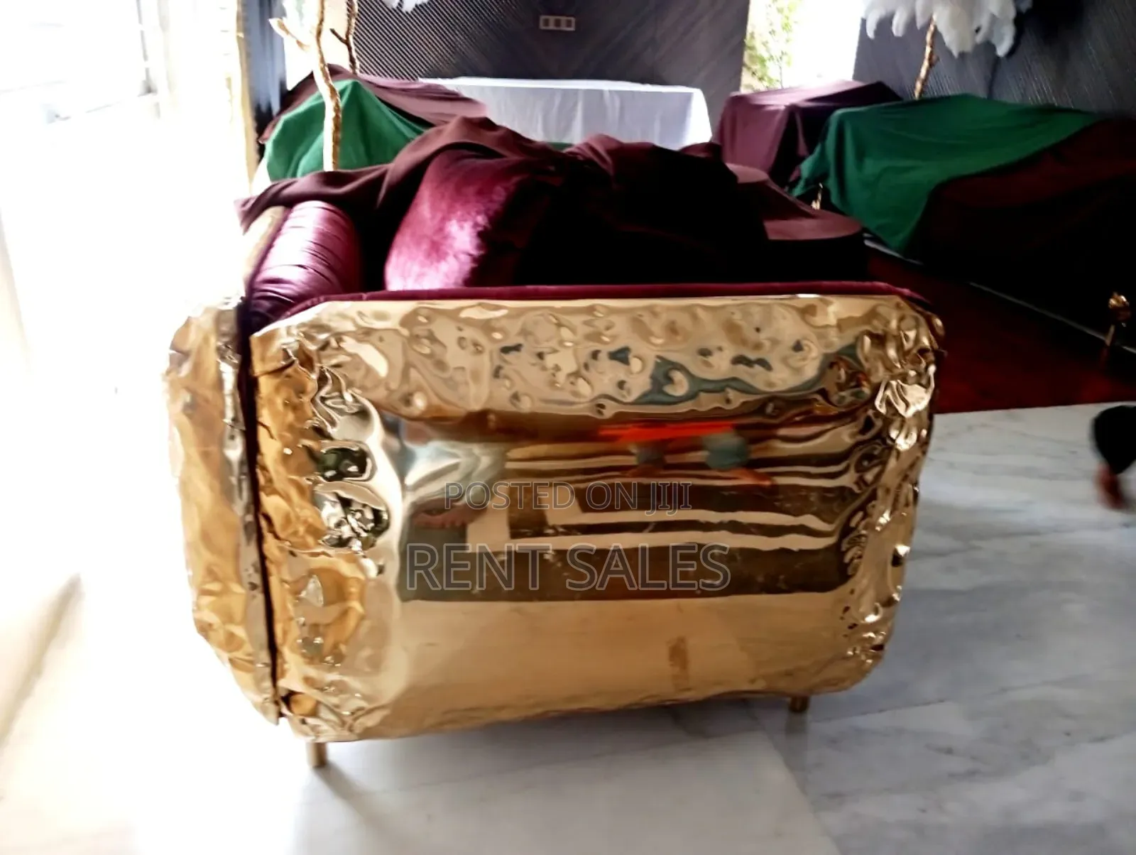 Furnished 4bdrm Apartment in Gulshan for sale