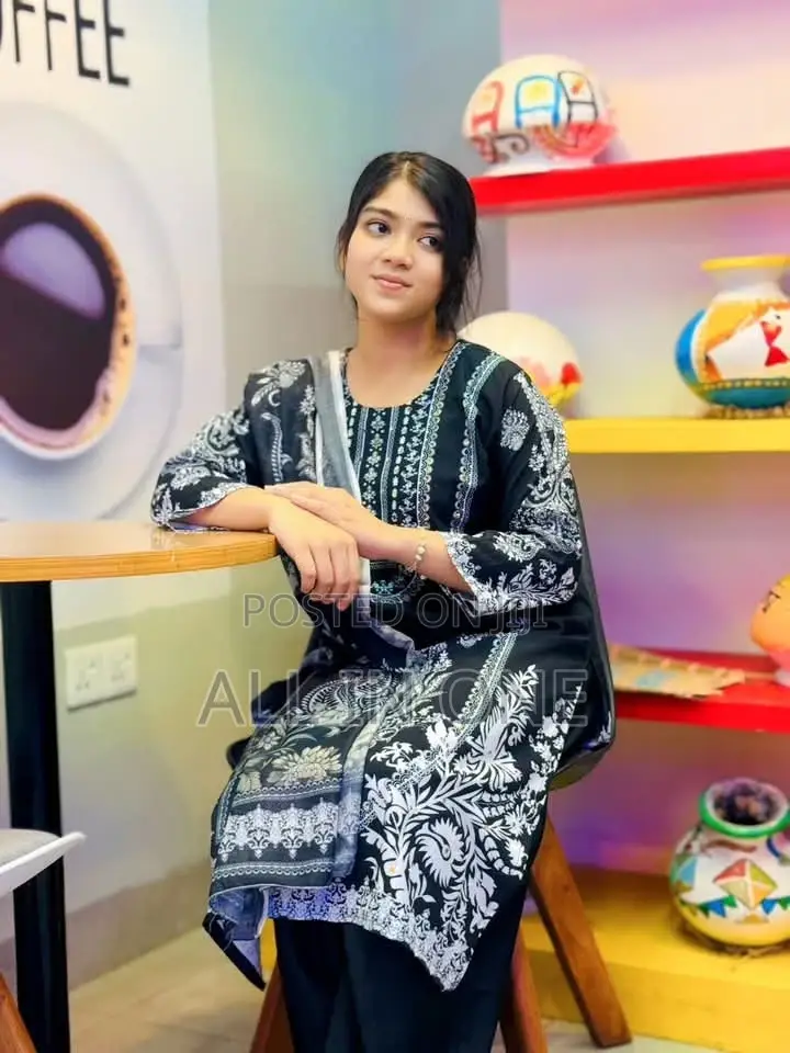 Digital Print Three Piece Ee Uu Oo