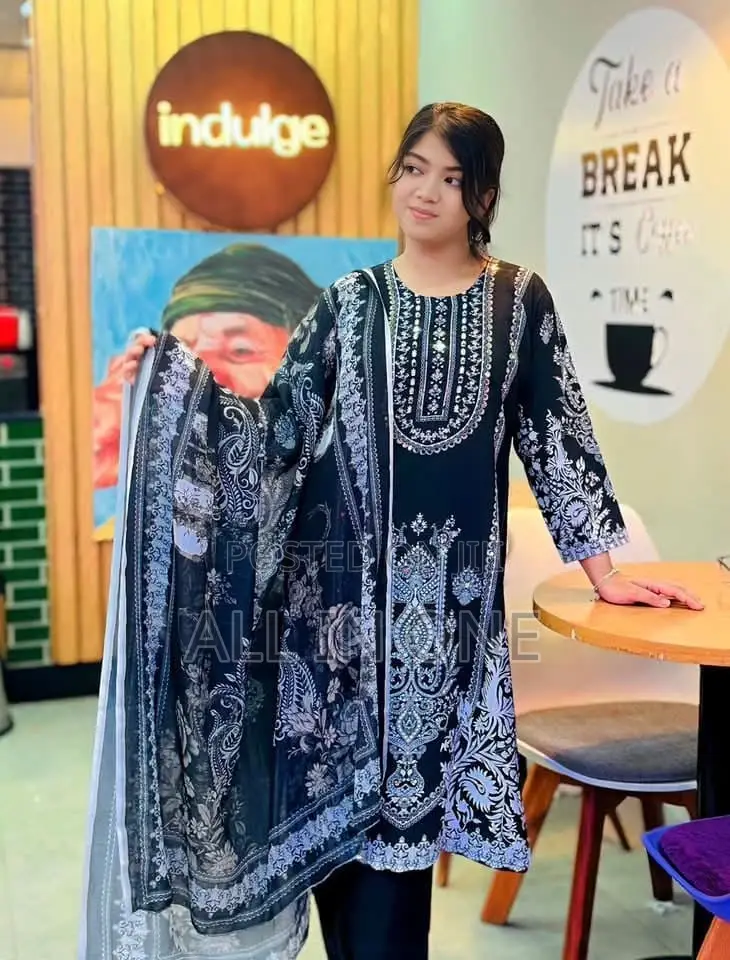 Digital Print Three Piece Ee Uu Oo