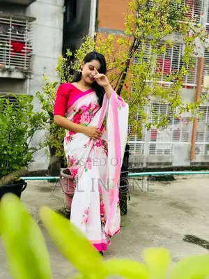 Digital Print Sharee With Blause PCS Ttyu Edrf Ewrds