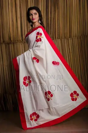 Hand Print Sharee Juyt Ytujht