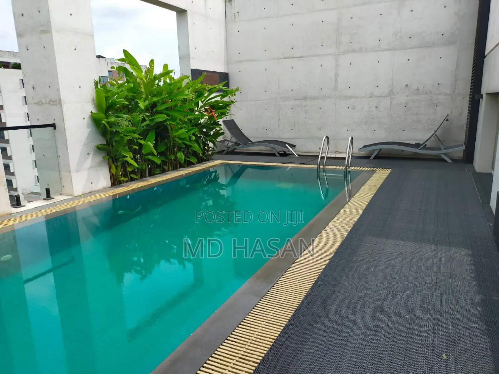 4bdrm Apartment in Gym& Pool Semi for rent