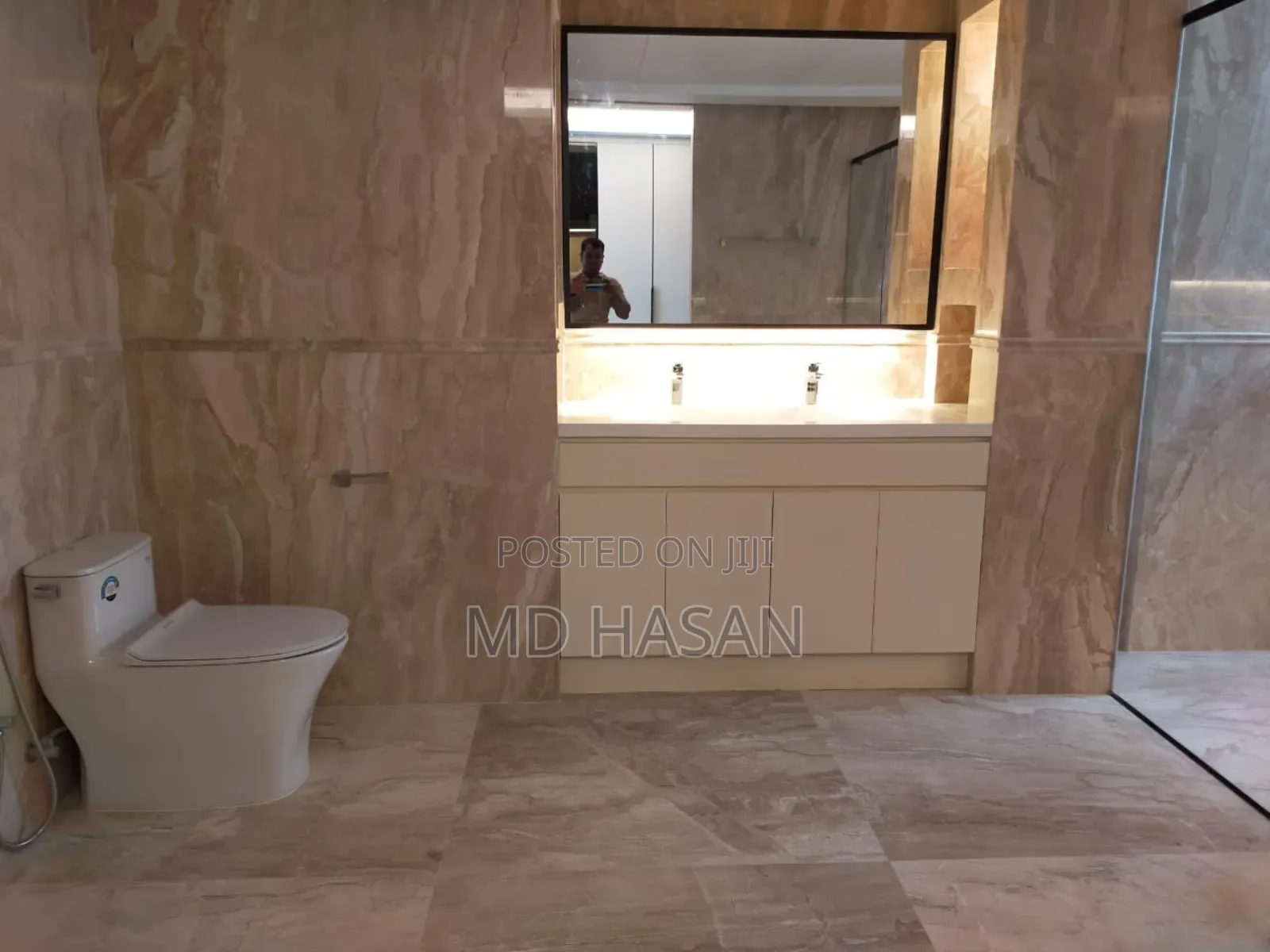 4bdrm Apartment in Gym& Pool Semi for rent