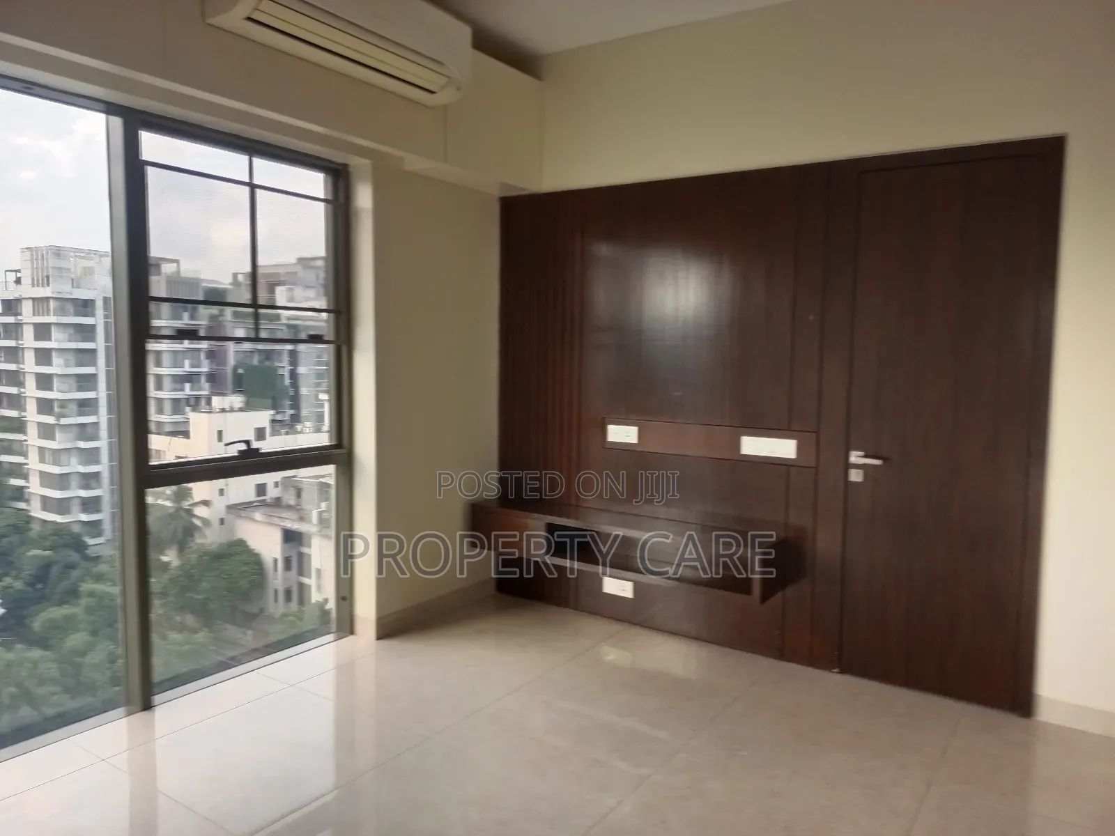 4bdrm Apartment in Gulshan for rent