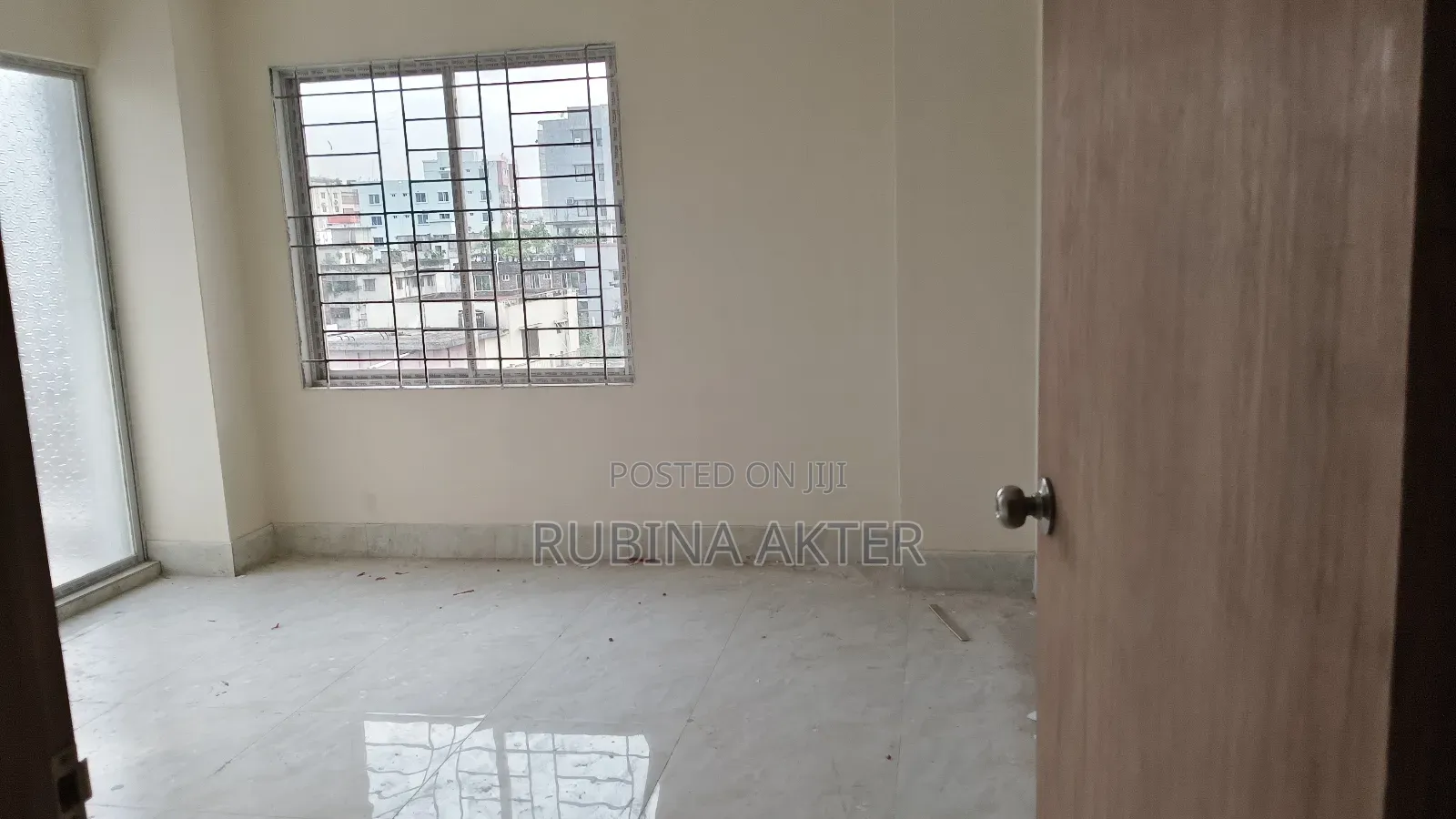 3bdrm Apartment in Shotodol Real Estate, Mogbazar for sale