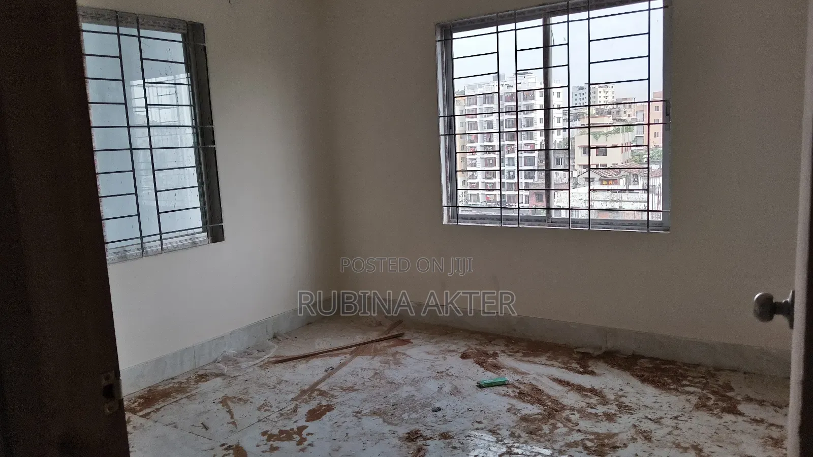 3bdrm Apartment in Shotodol Real Estate, Mogbazar for sale