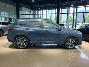 New Toyota Corolla Cross 2024 Gray