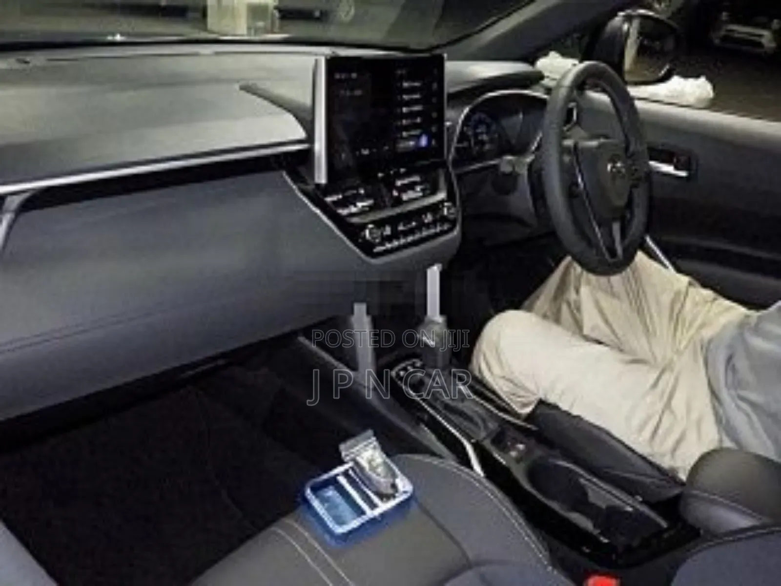 New Toyota Corolla Cross 2024 Gray