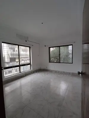 4bdrm Apartment in Bti, Gulshan for sale