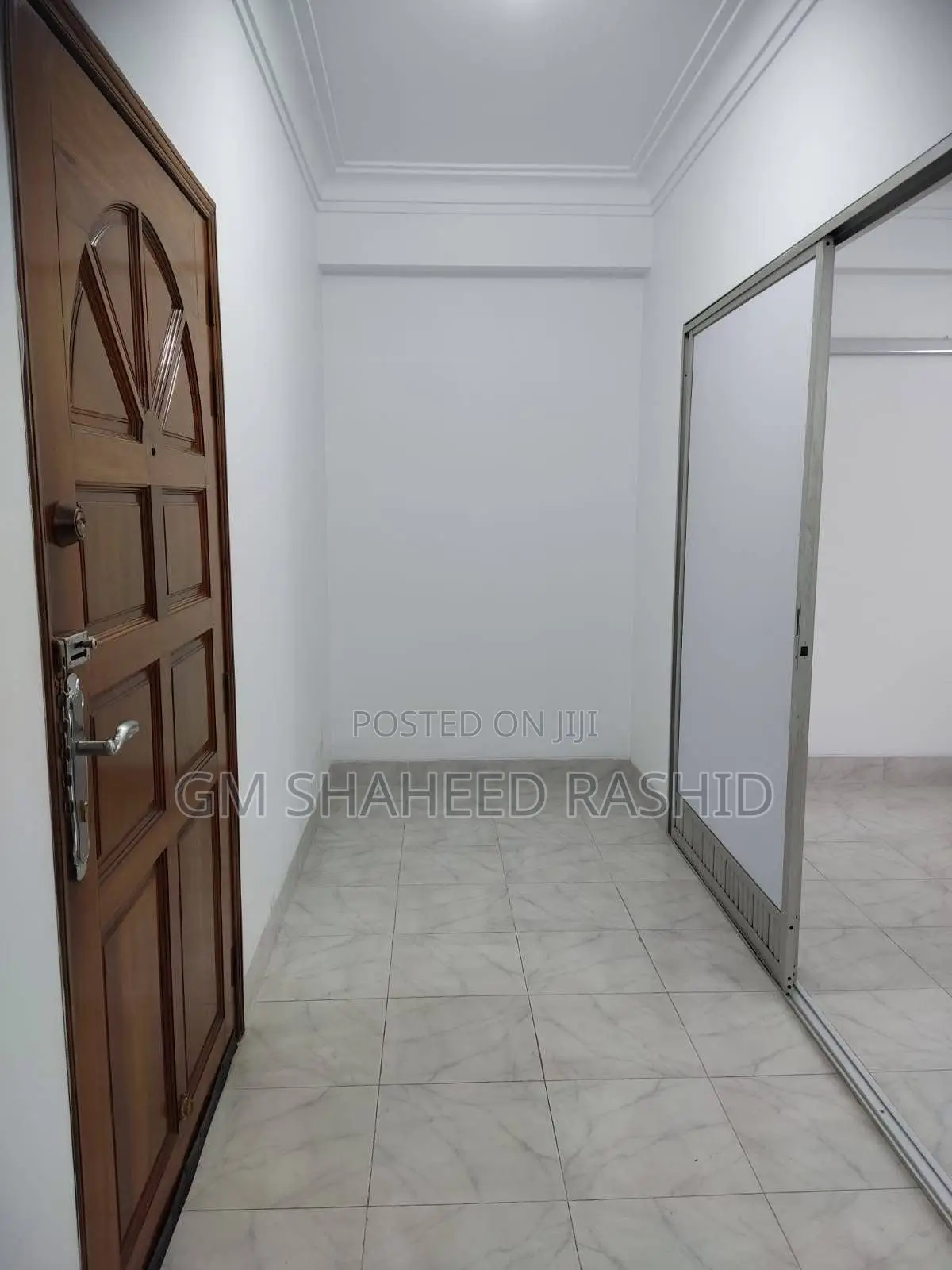 4bdrm Apartment in Bti, Gulshan for sale