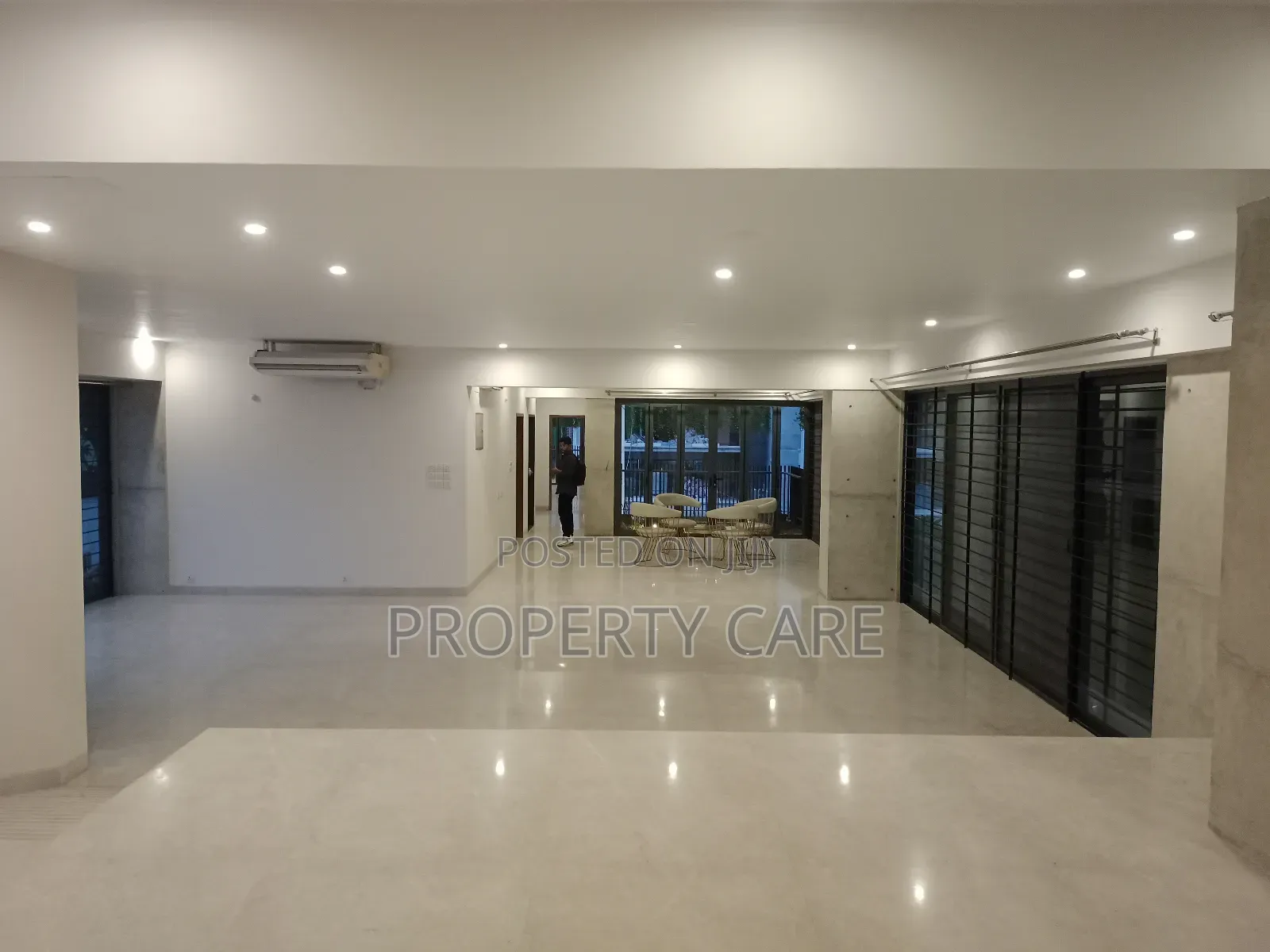 4bdrm Apartment in Gulshan for rent