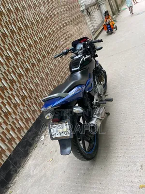 Photo - Bajaj Pulsar 150 2015 Black