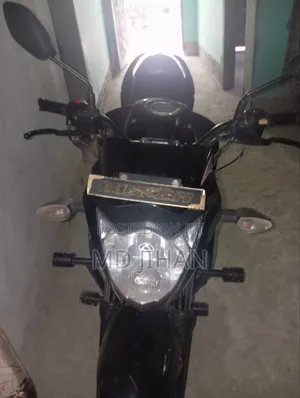 Photo - Suzuki GSXF 2017 Black