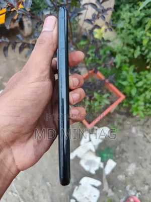 Photo - Samsung Galaxy S21 Ultra 5G 256 GB Black