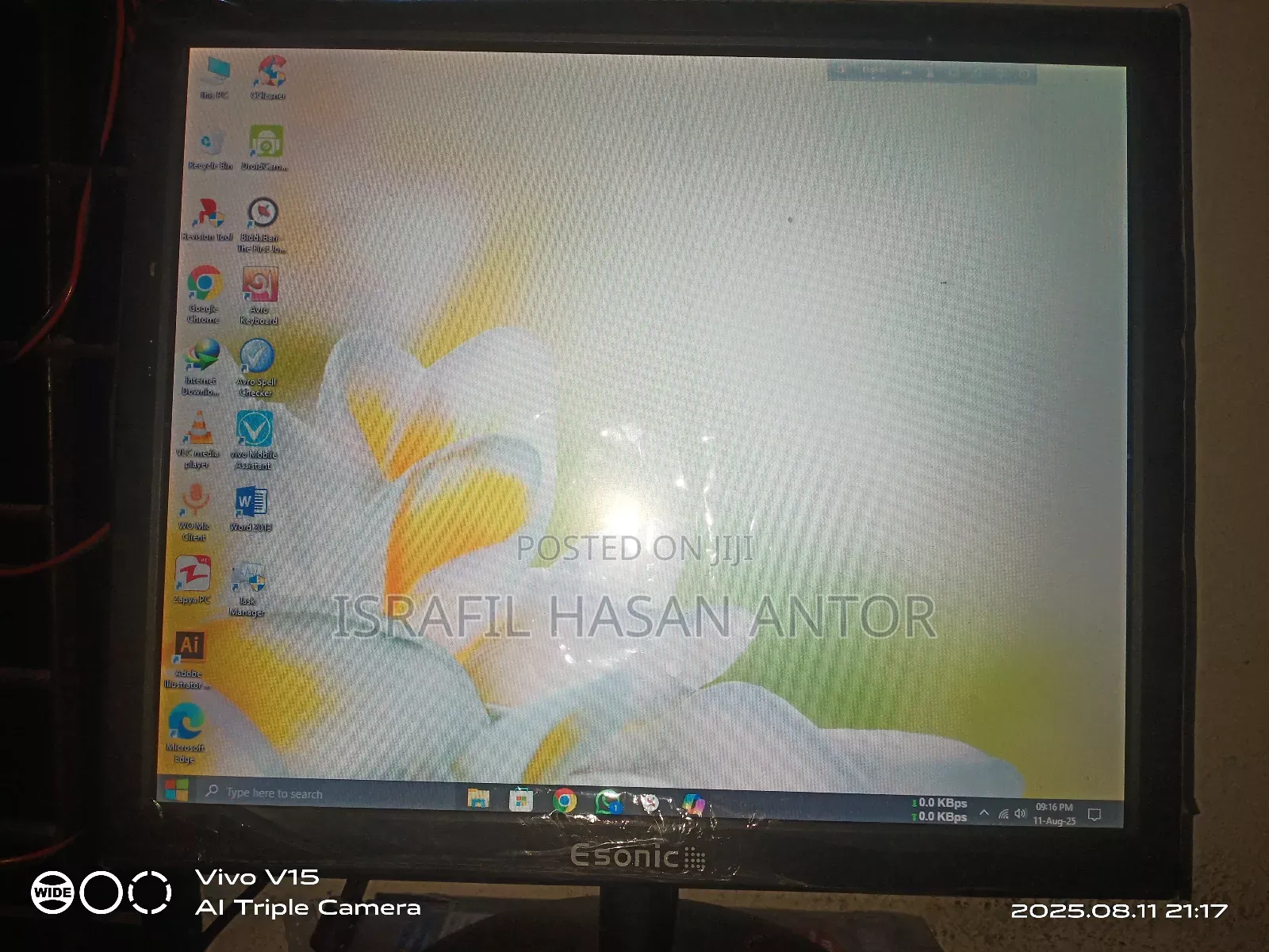 Esonic 17 Inch Square Monitor