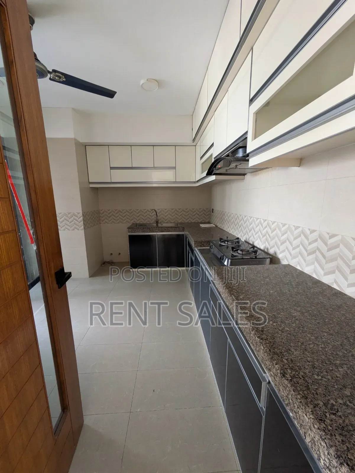 4bdrm Apartment in Gulshan for rent