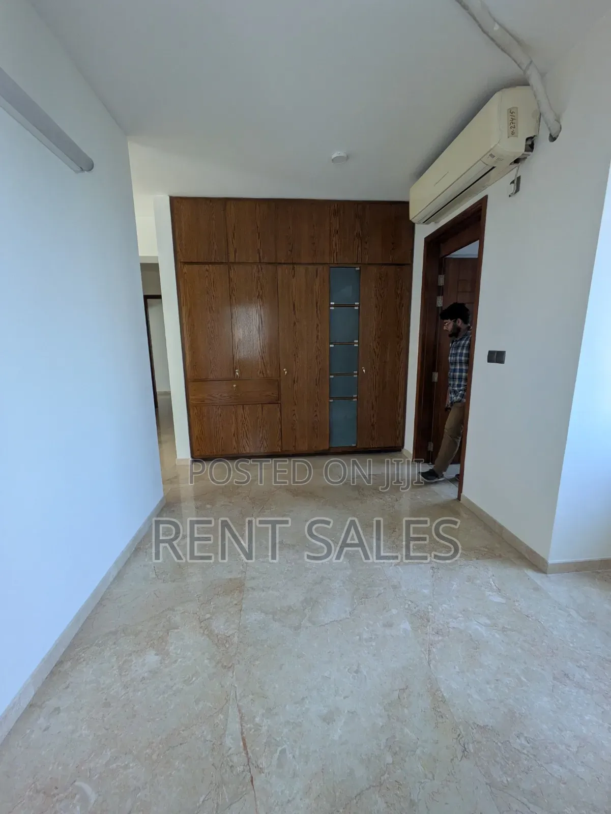 4bdrm Apartment in Gulshan for rent
