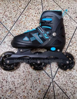 Skating Shoe 100mm 3 Wheel